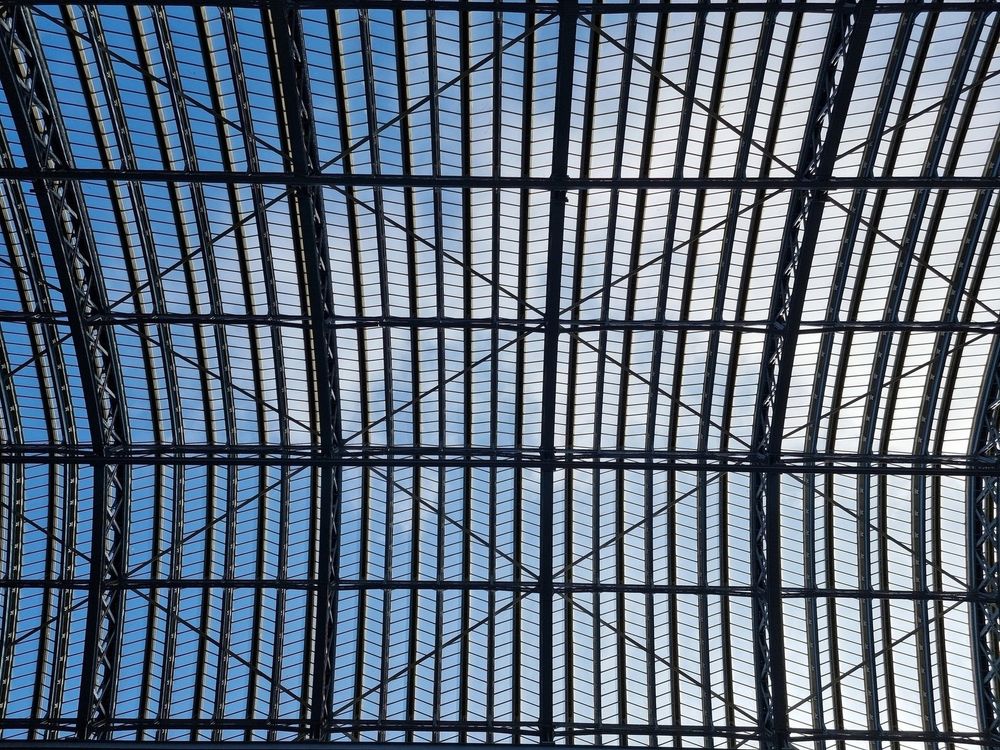 image of a ceiling